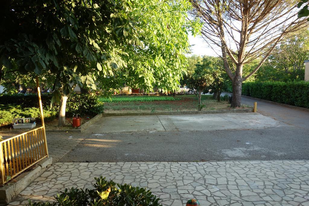 Apartment Blaskovic Pula Exterior photo